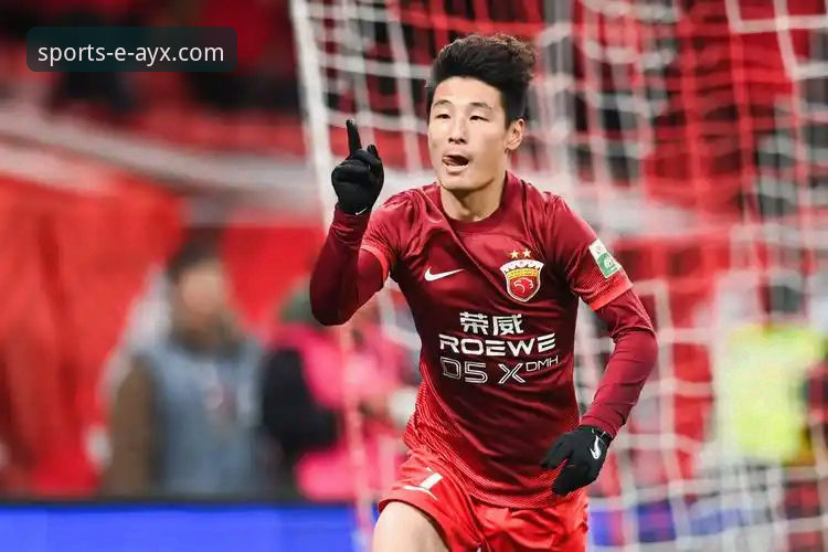 ayx体育平台官网 武磊百场里程碑之战最新动态:爱游戏平台见证国足老将时隔19个月重返赛场